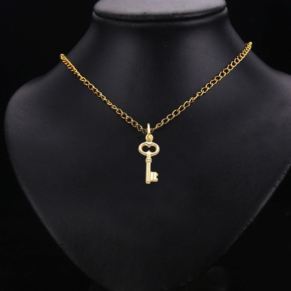 *VINTAGE* 14K Yellow Gold Open Oval Skeleton Key Pendant • PENDANT ONLY - Picture 3 of 4